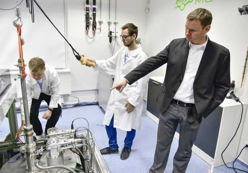 CEITEC Scientists Have Constructed a Unique Magnetic Resonance Device